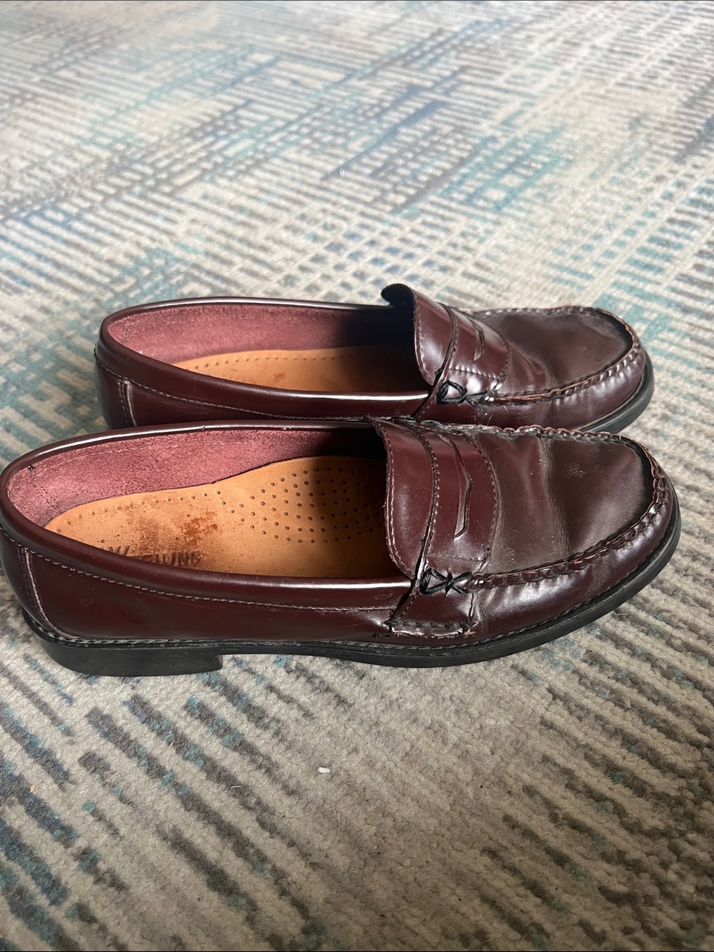 Vintage Y2K G.H. Bass Weejuns Katherine II Burgundy Leather Penny Loafers 7.5